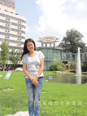 播音学员张嘉鑫